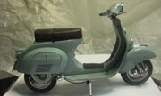 Piaggio Vespa Primavera 125 1:9
