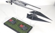 Incom Corporation UT-60D U-Wing 1:144