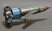 Thunderbird 1 1:144