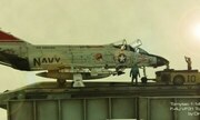 McDonnell Douglas F-4J Phantom II 1:144