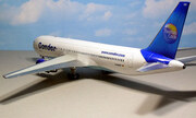 Boeing 767-300/ER 1:100