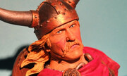 Gaul Chieftain 1:9