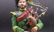 Scottish Piper 1:9