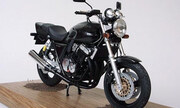 Honda CB 400 Super Four 1:12