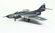 Jagdbomber Grumman F9F-8 Cougar 1:144