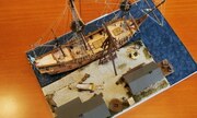 Schwedisches Pinassschiff Papegojan mit Werft 1:96