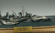 Australischer Leichter Kreuzer HMAS Perth 1:700