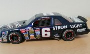 1988 Ford Thunderbird Stroh Light 1:24