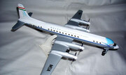 Ilyushin Il-18 1:100