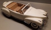 1941 Lincoln Continental 1:24