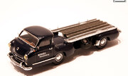 Mercedes-Benz race transporter 1:43