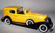 1933 Cadillac V-16 Town Car 1:24