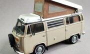 Volkswagen Typ 2 T2 Camper 1:24