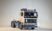 Volvo F1020 rekkaveturi. 1:24