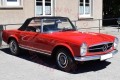 Mercedes-Benz W113 230SL